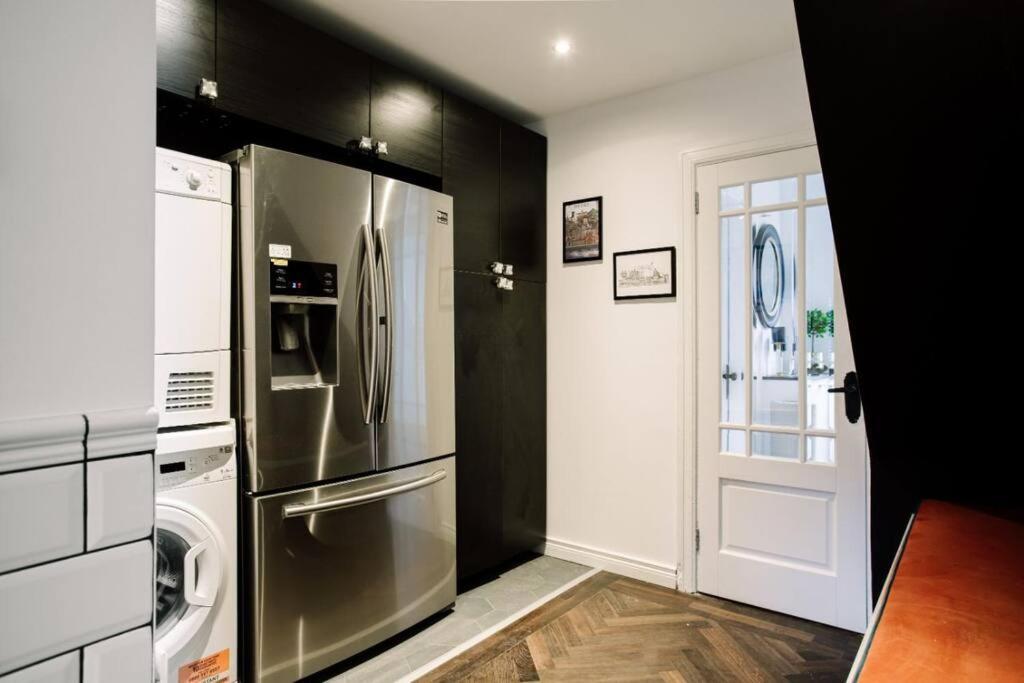 Modern & Stylish Home In The Heart Of เบลฟาสต์ ภายนอก รูปภาพ